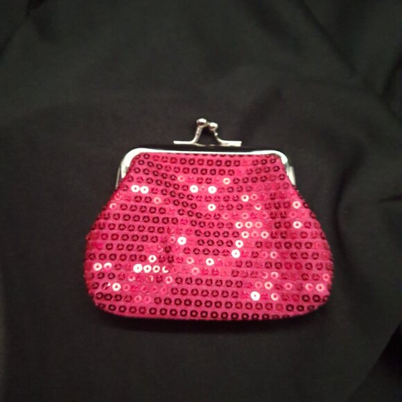 Hot Pink Bundle, Hello Kitty, Sequin Coin Purse and Float Glitter Pen - Picture 3 of 4